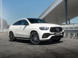 Weiß Gebraucht 2022 Mercedes GLE400 SUV | 79.000 € (Teuer)