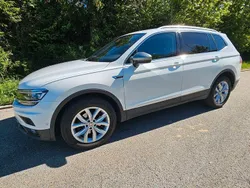 Weiß Gebraucht 2021 VW Tiguan Allspace Highline SUV | 27.480 € (Superpreis)