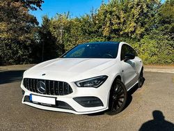 Weiß Gebraucht 2020 Mercedes CLA250e AMG line Limousine | 25.900 € (Superpreis)