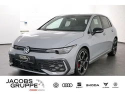 Grau Gebraucht 2025 VW Golf VIII Style Limousine | 37.940 € (Guter Preis)