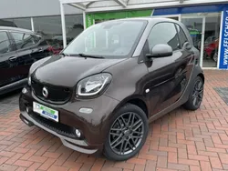 Grau metallic Gebraucht 2018 Smart ForTwo Coupé Brabus Coupé | 14.490 € (Guter Preis)