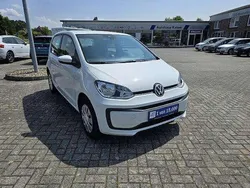 Purewhite c9a (weiß) Gebraucht 2021 VW up! Move Kleinwagen | 12.745 € (Fairer Preis)
