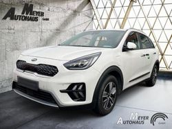 Schneeweiss Gebraucht 2020 Kia Niro Vision SUV | 20.490 € (Fairer Preis)