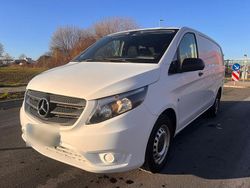 Weiß Gebraucht 2017 Mercedes Vito Van / Kleinbus | 10.300 €