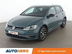 Blau Gebraucht 2019 VW Golf VII IQ Drive Limousine | 17.120 € (Fairer Preis)