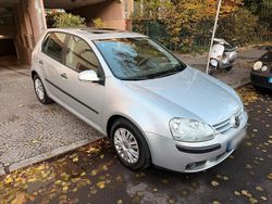 Silber Gebraucht 2005 VW Golf V Limousine | 4.300 € (Fairer Preis)