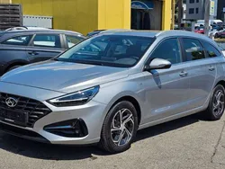 Grau Gebraucht 2023 Hyundai i30 Kombi | 21.950 € (Guter Preis)