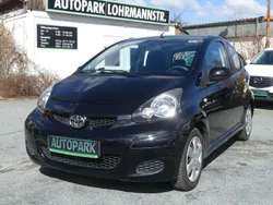 Schwarz Gebraucht 2009 Toyota Aygo City Kleinwagen | 3.000 € (Fairer Preis)