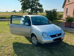 Silber Gebraucht 2004 VW Lupo Kleinwagen | 3.800 €
