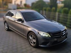Grau Gebraucht 2019 Mercedes C200 Night Kombi | 18.800 € (Etwas zu teuer)