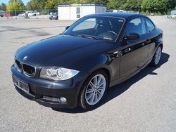 Schwarz Gebraucht 2008 BMW 123 M Sport Kleinwagen | 15.900 €