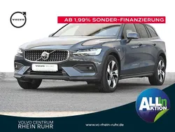 Blau denim blue / metallic Gebraucht 2024 Volvo V60 CC Plus Kombi | 41.890 € (Guter Preis)