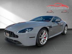 Grau Gebraucht 2014 Aston Martin Vantage Coupé | 65.900 €