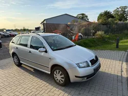 Silber Gebraucht 2002 Skoda Fabia Comfort Kombi | 2.000 € (Fairer Preis)