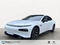 Weiß Neu 2025 XPENG P7 AWD Performance Limousine | 60.190 € (Etwas zu teuer)