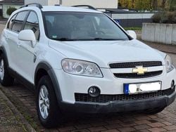 Weiß Gebraucht 2008 Chevrolet Captiva LT SUV | 1.900 € (Superpreis)