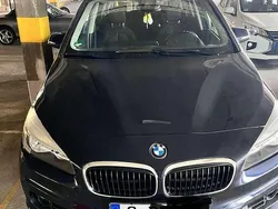 Blau Gebraucht 2017 BMW 220 Gran Tourer Van / Kleinbus | 16.800 € (Fairer Preis)