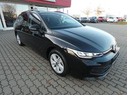 Schwarz Gebraucht 2025 VW Golf VIII Kombi | 29.580 € (Fairer Preis)