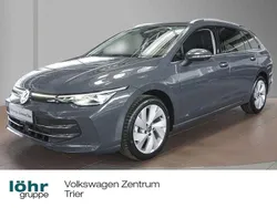 Grau Gebraucht 2024 VW Golf VIII Style Kombi | 31.980 € (Etwas zu teuer)