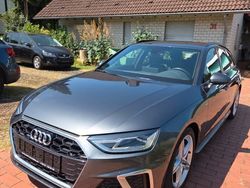 Grau Gebraucht 2022 Audi A4 S-Line Kombi | 29.900 € (Guter Preis)