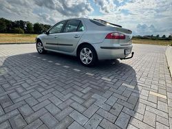 Silber Gebraucht 2001 Renault Laguna II Limousine | 1.400 € (Fairer Preis)