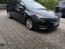Schwarz Gebraucht 2021 Opel Astra Kombi | 11.500 € (Guter Preis)
