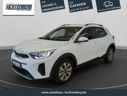 Weiß Gebraucht 2024 Kia Stonic Vision SUV | 18.250 € (Guter Preis)