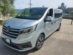 Rot Neu 2024 Renault Trafic Van | 40.990 € (Guter Preis)
