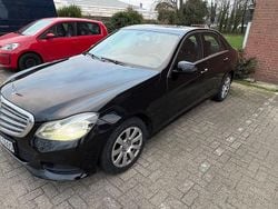 Schwarz Gebraucht 2013 Mercedes E220 Limousine | 10.500 € (Fairer Preis)