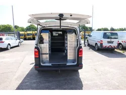 Weiß, weiß Gebraucht 2017 VW T6 Van | 14.400 € (Superpreis)
