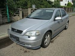Silber Gebraucht 2001 Opel Astra Edition Kleinwagen | 2.222 € (Fairer Preis)