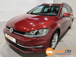 Cranberry red (rot) Gebraucht 2019 VW Golf VII Comfortline Kombi | 18.450 € (Guter Preis)