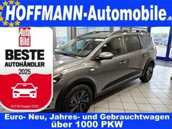 Grün Neu 2025 Dacia Jogger Expression Limousine | 21.900 € (Fairer Preis)