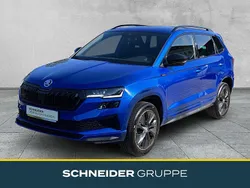 Raceblau metallic Gebraucht 2024 Skoda Karoq SportLine SUV | 30.890 € (Fairer Preis)