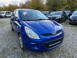 Blau Gebraucht 2009 Hyundai i20 Classic Limousine | 2.999 € (Fairer Preis)