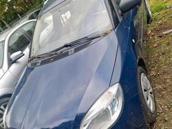 Blau Gebraucht 2009 Skoda Roomster Van / Kleinbus | 650 € (Superpreis)