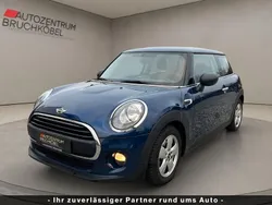 Blau Gebraucht 2017 Mini ONE Kleinwagen | 7.990 € (Guter Preis)