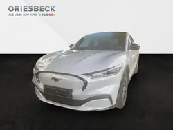 Space white Gebraucht 2022 Ford Mustang Mach-E Extended Range SUV | 36.770 € (Superpreis)