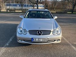 Silber Gebraucht 2003 Mercedes CLK320 Elegance Coupé | 9.000 € (Teuer)