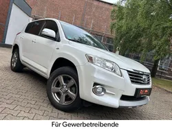 Weiß Gebraucht 2012 Toyota RAV4 Travel SUV | 14.690 € (Fairer Preis)