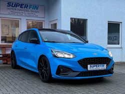 Blau Gebraucht 2022 Ford Focus Performance Edition Limousine | 24.990 € (Superpreis)