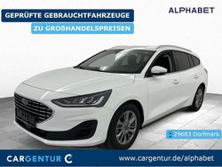 Frozen white Gebraucht 2024 Ford Focus Titanium Kombi | 21.390 € (Superpreis)