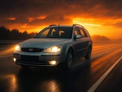 Grau Gebraucht 2002 Ford Mondeo Kombi | 649 € (Guter Preis)