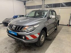 Platinumgrau (m) Gebraucht 2018 Mitsubishi L200 Abholung | 14.999 € (Etwas zu teuer)