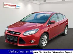 Rot Gebraucht 2011 Ford Focus Limousine | 4.299 € (Guter Preis)