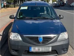 Blau Gebraucht 2008 Dacia Logan Limousine | 700 € (Superpreis)