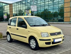 Gelb Gebraucht 2009 Fiat Panda Kleinwagen | 1.550 € (Fairer Preis)