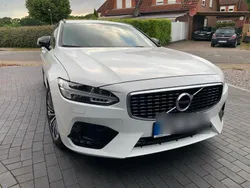 Weiß Gebraucht 2020 Volvo V90 R-Design Kombi | 24.000 € (Fairer Preis)