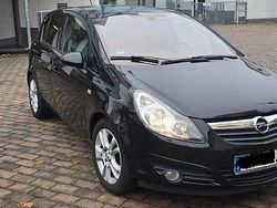 Schwarz Gebraucht 2010 Opel Corsa Limousine | 2.450 € (Fairer Preis)