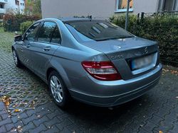 Grau Gebraucht 2008 Mercedes C200 Limousine | 10.800 € (Etwas zu teuer)